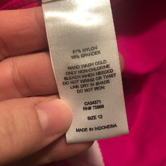 2 piece swim suit - Picture 3 of 3